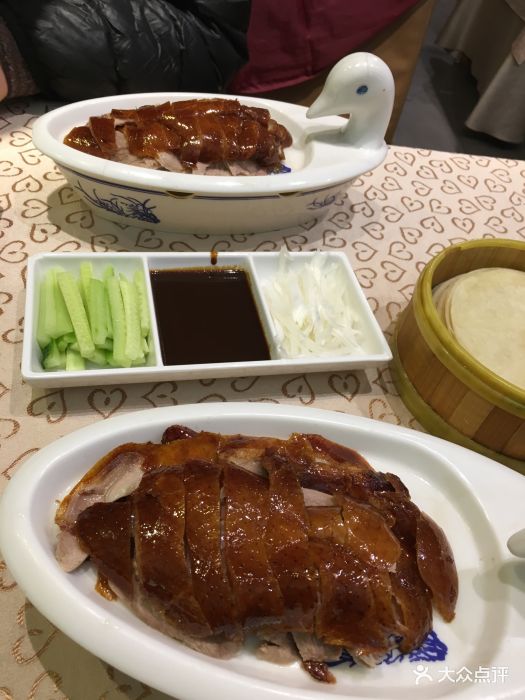 大鸭梨烤鸭店(大慧寺店)精品烤鸭图片
