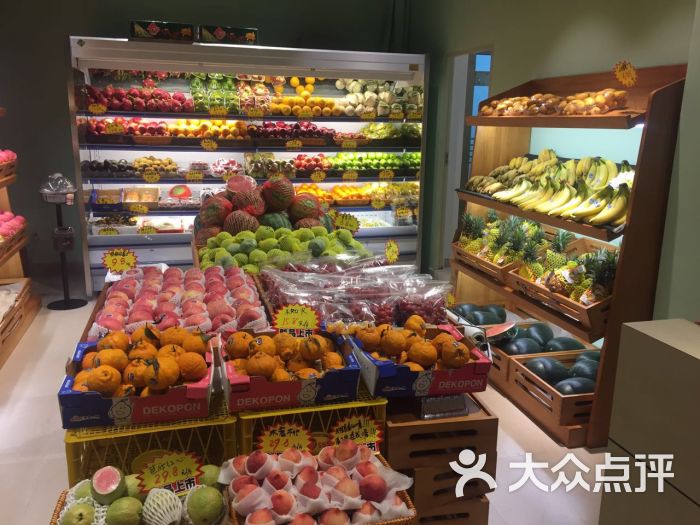 店内水果阵列,摆设