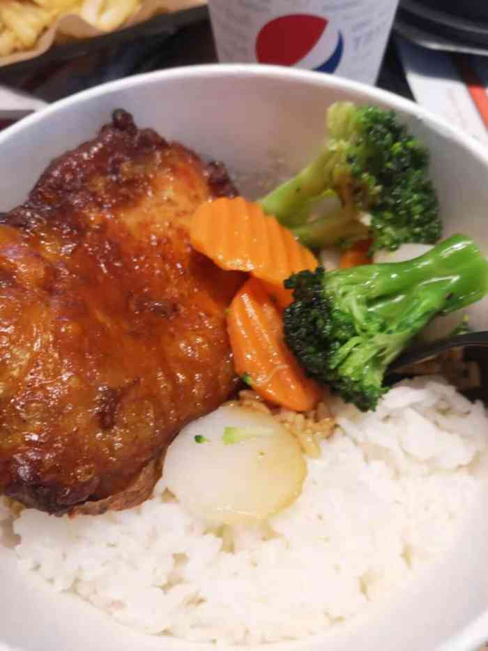 肯德基动物大鸡腿饭
