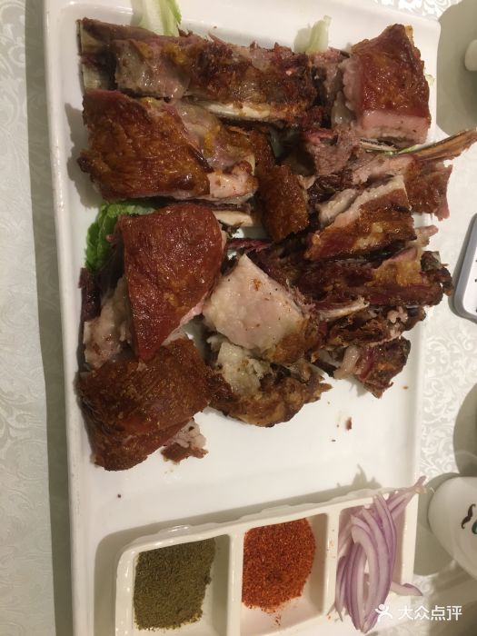 巴依老爷·新疆美食烤羊排图片