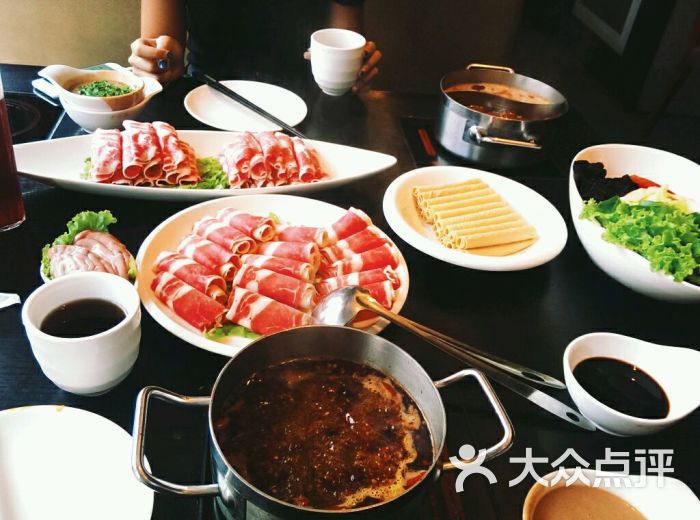 蓝火锅重庆总店 ohJyJhoQdo7VNG5B5hyGZts_mf6HtK5SQCY6ZHqwK0gKBO3Sa3S2FtYlaR8mCDXCTYGVDmosZWTLal1WbWRW3A.jpg