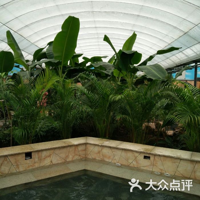 红谷温泉