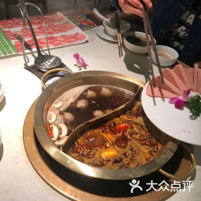 香天下传承火锅(熙地港店)图片 第2张