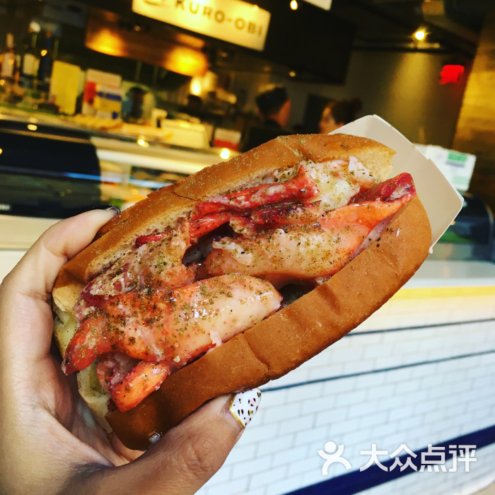 lobster roll