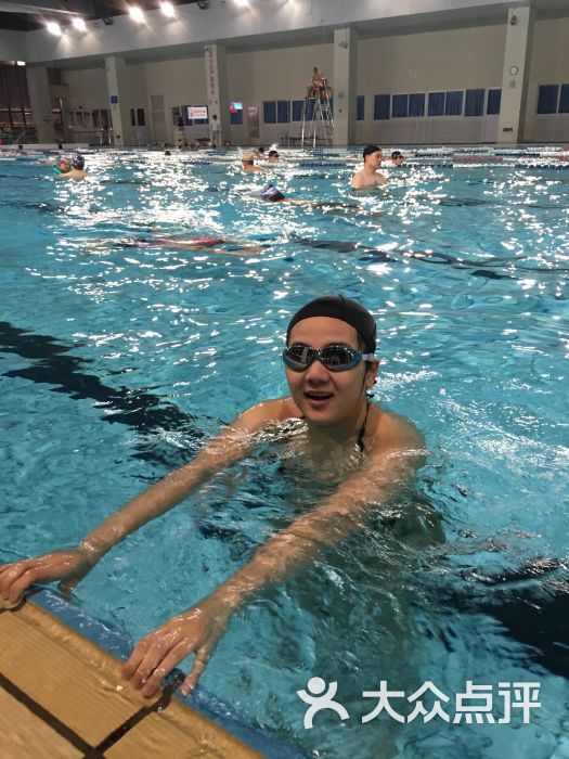 美人鱼游泳俱乐部@郭教练上传的图片