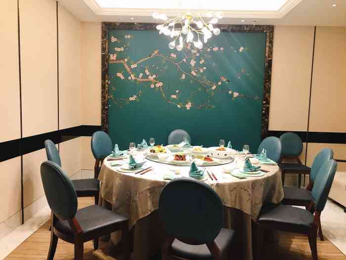 铂悦酒家(常熟天虹店)