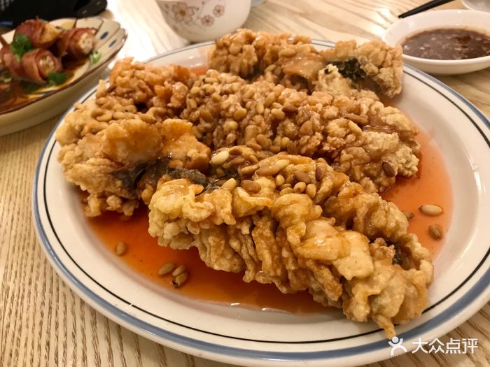 酥炸松子鱼