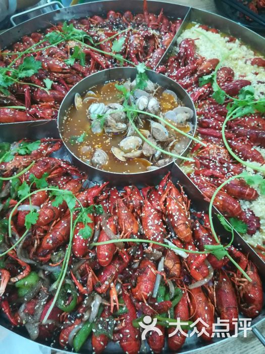 小媚娘海鲜(中楠店)龙虾拼盘图片 - 第3张