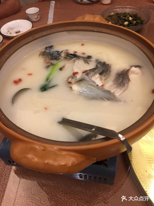 千岛湖有机鱼头汤