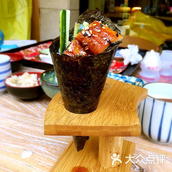 鳗鱼手卷