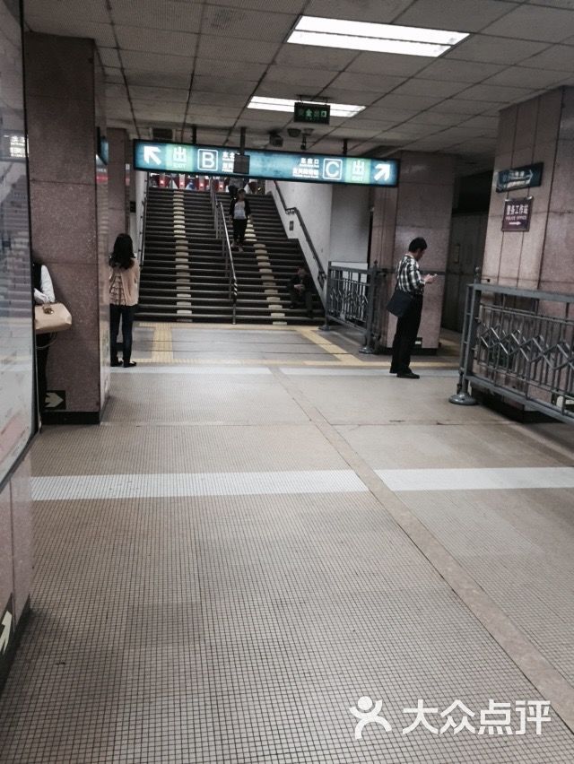 万寿路-地铁站图片 - 第2张