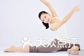 瑜伽排名_瑜伽卡通图片
