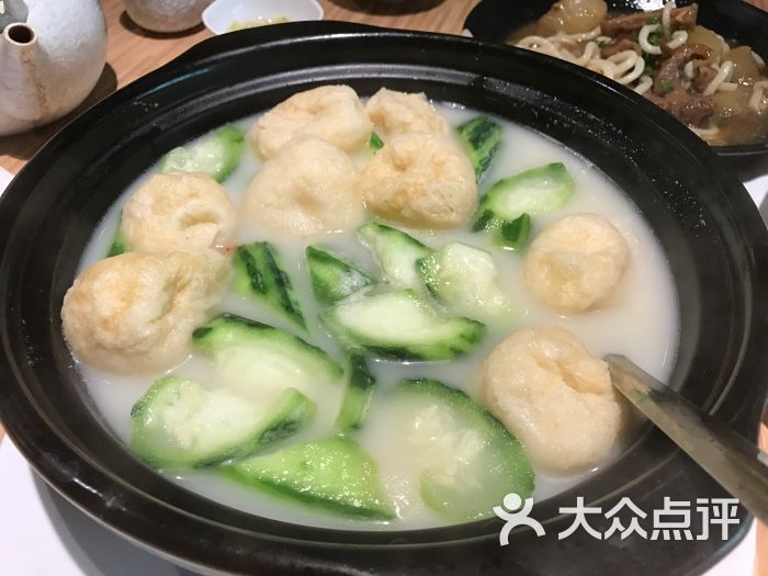 丝瓜鱼腐煲