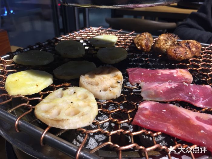 井牧原香(炭火烧肉)图片