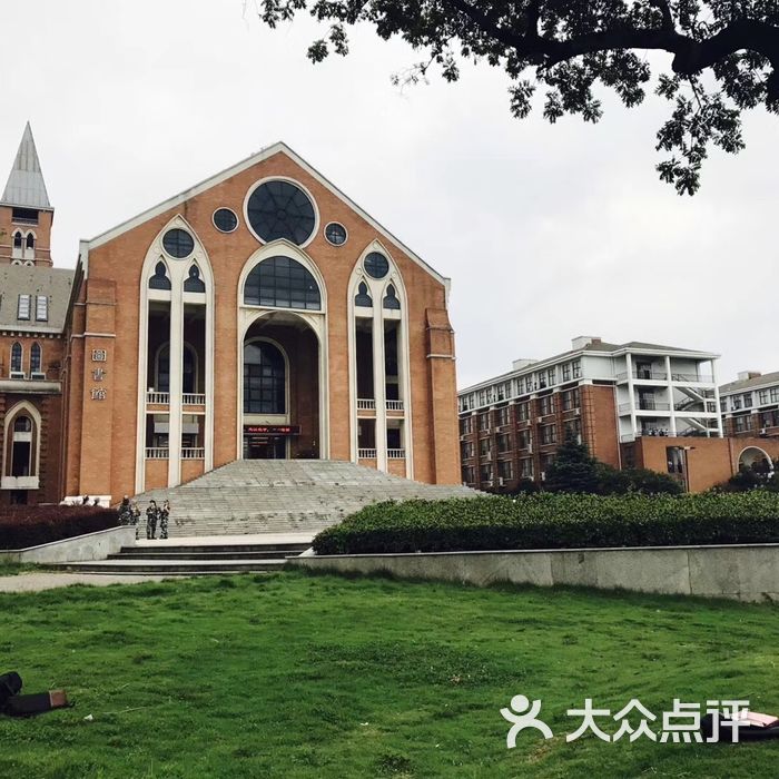 武汉设计工程学院
