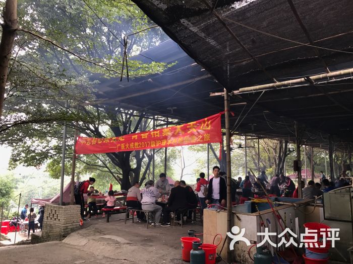 大夫山力恒烧烤场图片 - 第1张