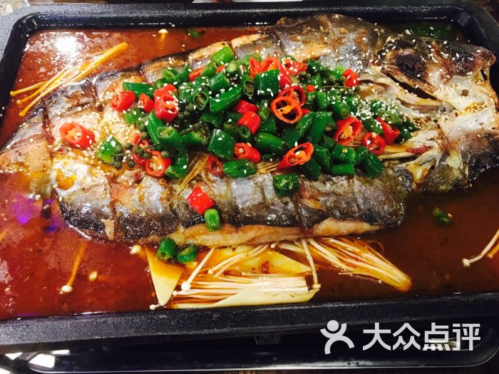 侠客寻鱼:鱼挺入味的,尤其是清江鱼很好吃.苏州