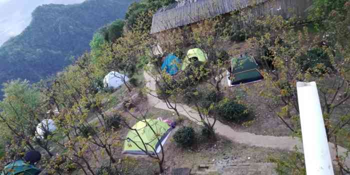 云中屋农家乐-"位置在大邑雾中山的最顶峰,环境就是非常普.