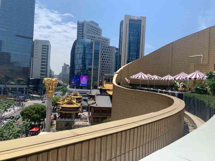 看得到风景的天台terrace&view(久光店"国庆节的一天,几个朋友相约