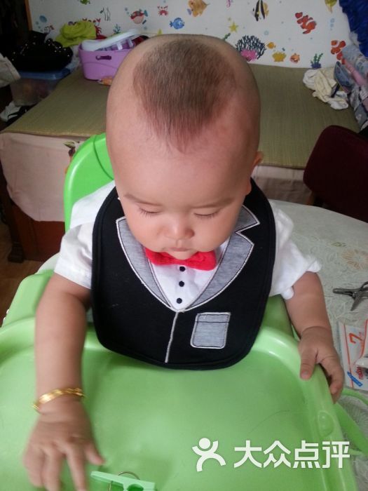 如何给新生儿理发 pBd_uPtfOyynwAWFZrvHmWB7n18neV54JvzUcyLcphZ6lo_kpsFhbNx1yHyVDqGrTYGVDmosZWTLal1WbWRW3A.jpg