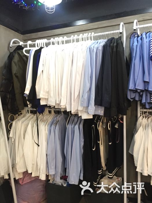 相馆:因为赶时间直接过来拍结婚登记照.上海生