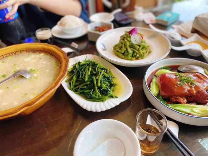 老聃家宴(枋湖店"第二次来,门口地方宽敞.还是很好停车的.