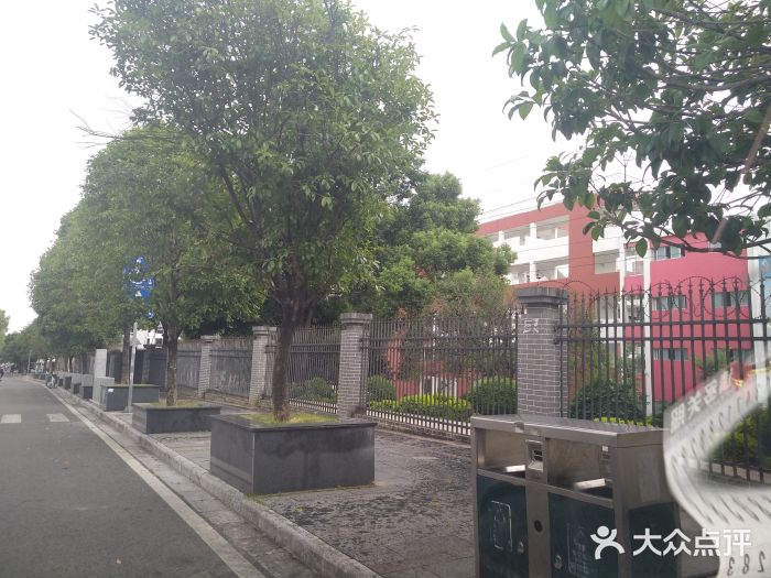 桂林市第十一中学图片
