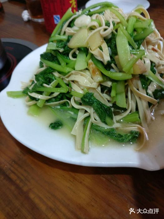 青菜炒千张