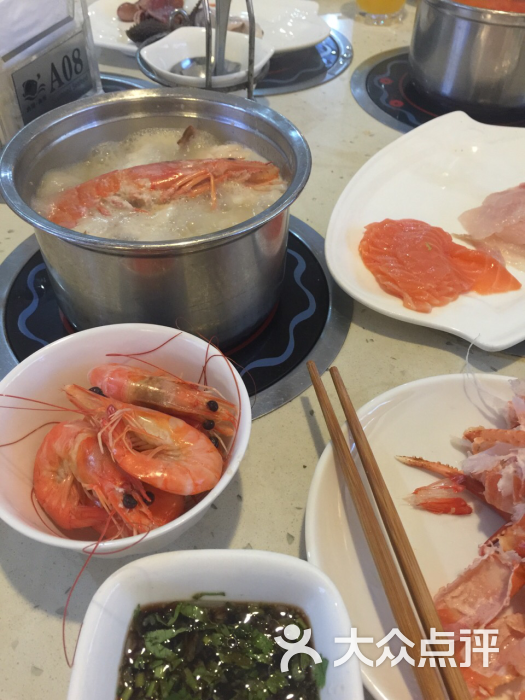 南国海鲜自助美食汇(凯德广场店)图片 - 第1张
