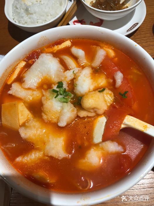 花花番茄巴沙鱼