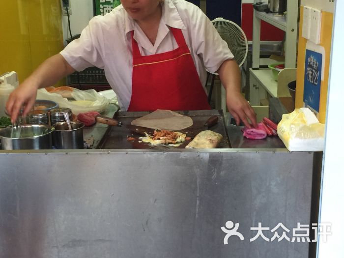 陶阿姨花园鸡蛋饼的点评