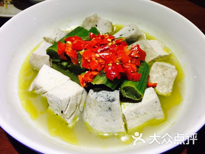 苋菜梗蒸臭豆腐