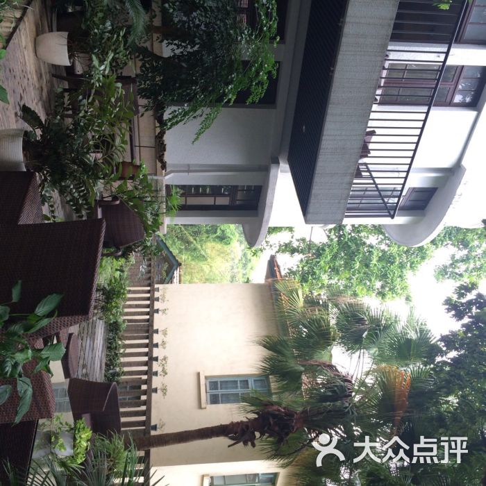 初元私房料理 所有点评                          位置:在华侨新村