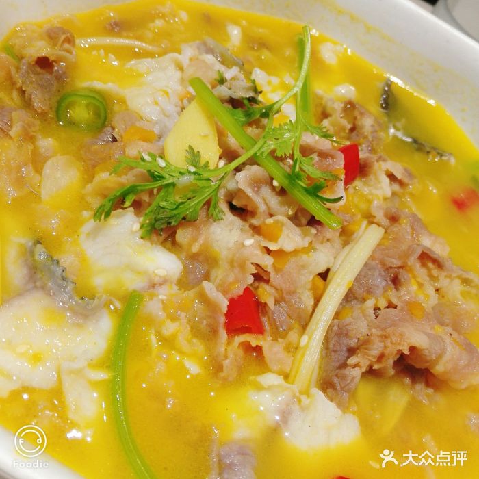 粥皇港式餐厅(迪荡店)酸汤鱼牛图片