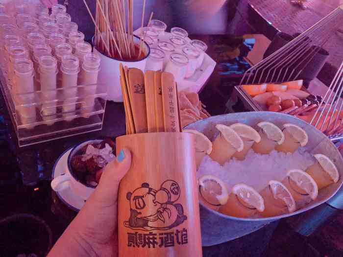 贰麻酒馆(沈阳旗舰店)-"贰麻的酒是真的好喝喔~ 最适合女孩子们聚.