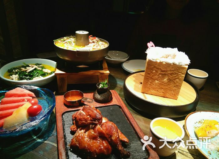 相遇融合餐厅(镇江吾悦店)图片 - 第1张