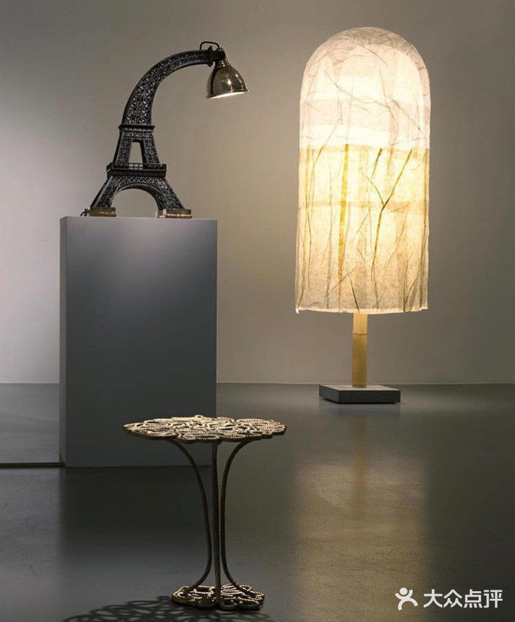 standing lamp