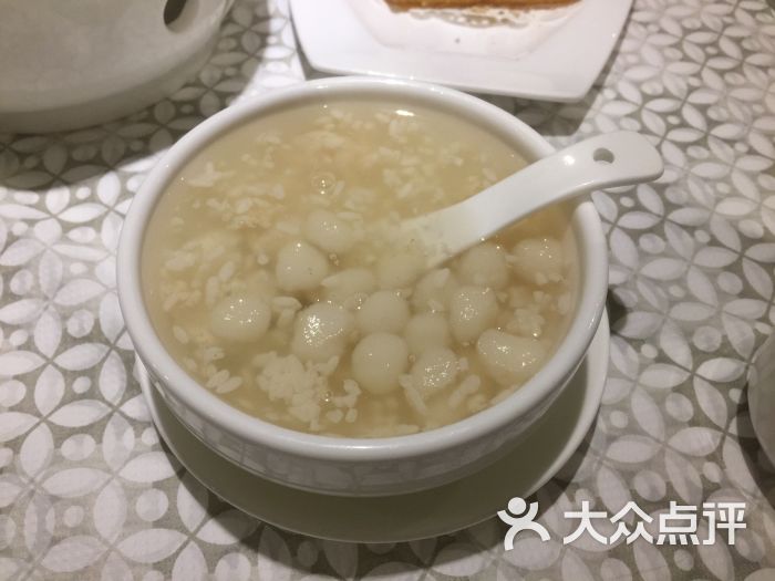 酒酿小丸子图片