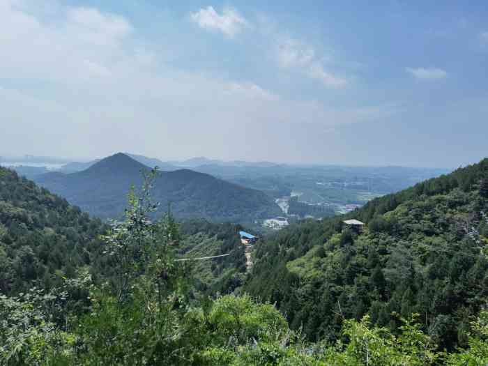 圣泉山旅游风景区