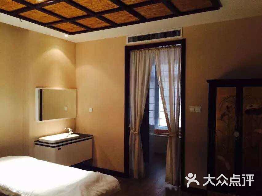 美斯蒂娅spa(乐山路店)