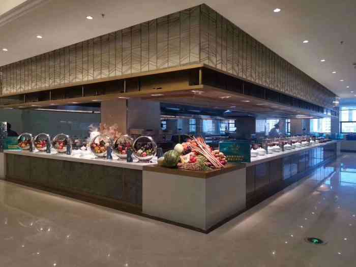 西城喜悦海鲜城-"菜品种类多样化,食材都很新鲜,,场地
