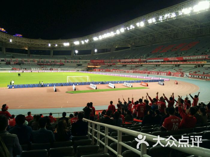 上海东亚足球俱乐部-图片-上海生活服务