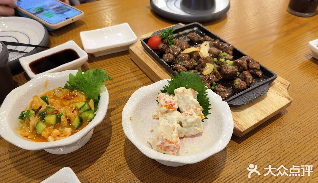 小川洋风料理百盛步行街店地狱黑金炸鸡