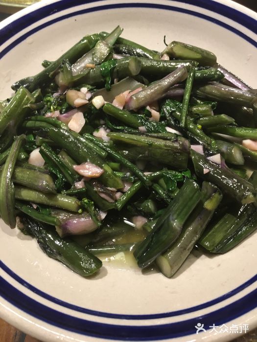 辣椒炒肉红菜柳图片