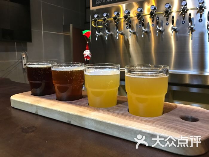 精酿啤酒