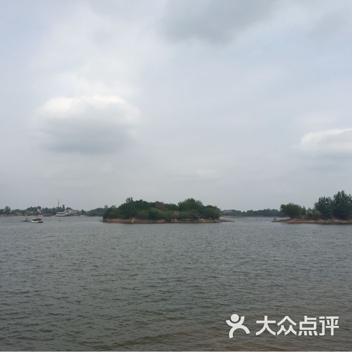 三岔湖国际垂钓露营基地住宿