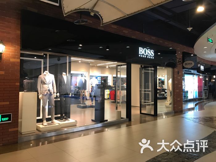 hugoboss(燕莎奥特莱斯店)门面图片 第1张