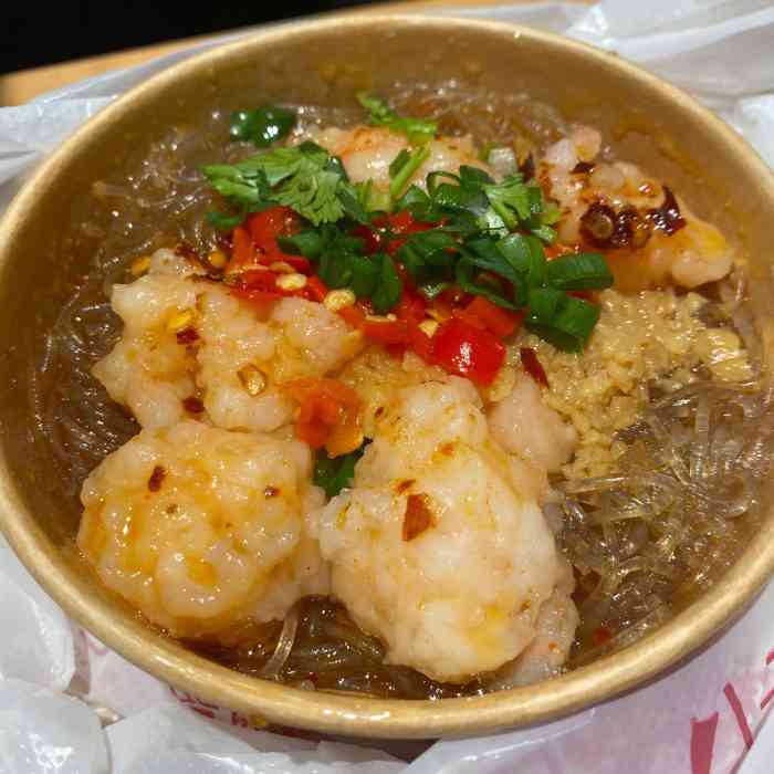 李喜欢手工虾滑(梅溪湖店)-"[薄荷]环境: 在梅溪湖步步高小面美食区.