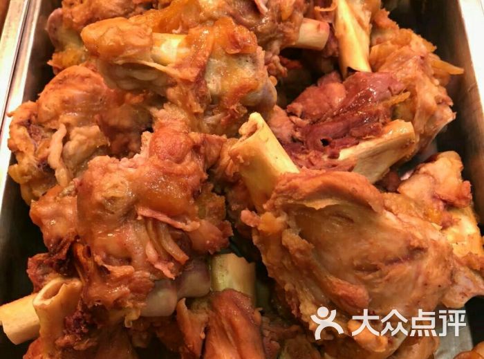 猪大骨头棒