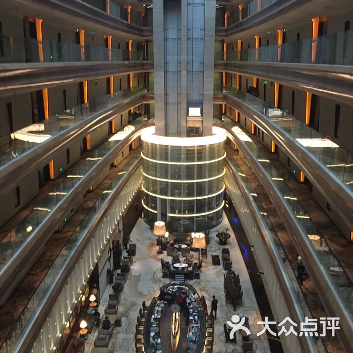 苏州中茵皇冠假日酒店